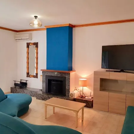 Del Artista Holiday home