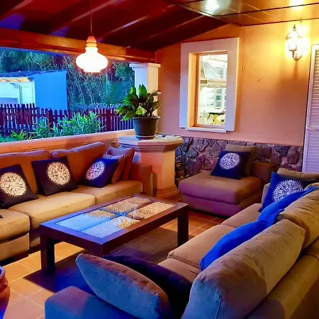 Del Artista Holiday home